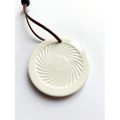 Kraft-Amulett 43mm aus Keramik