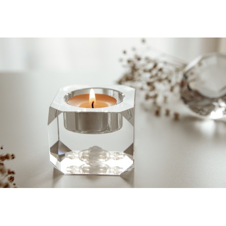 Teelichthalter aus Glas mit 3D Schutzkreuz